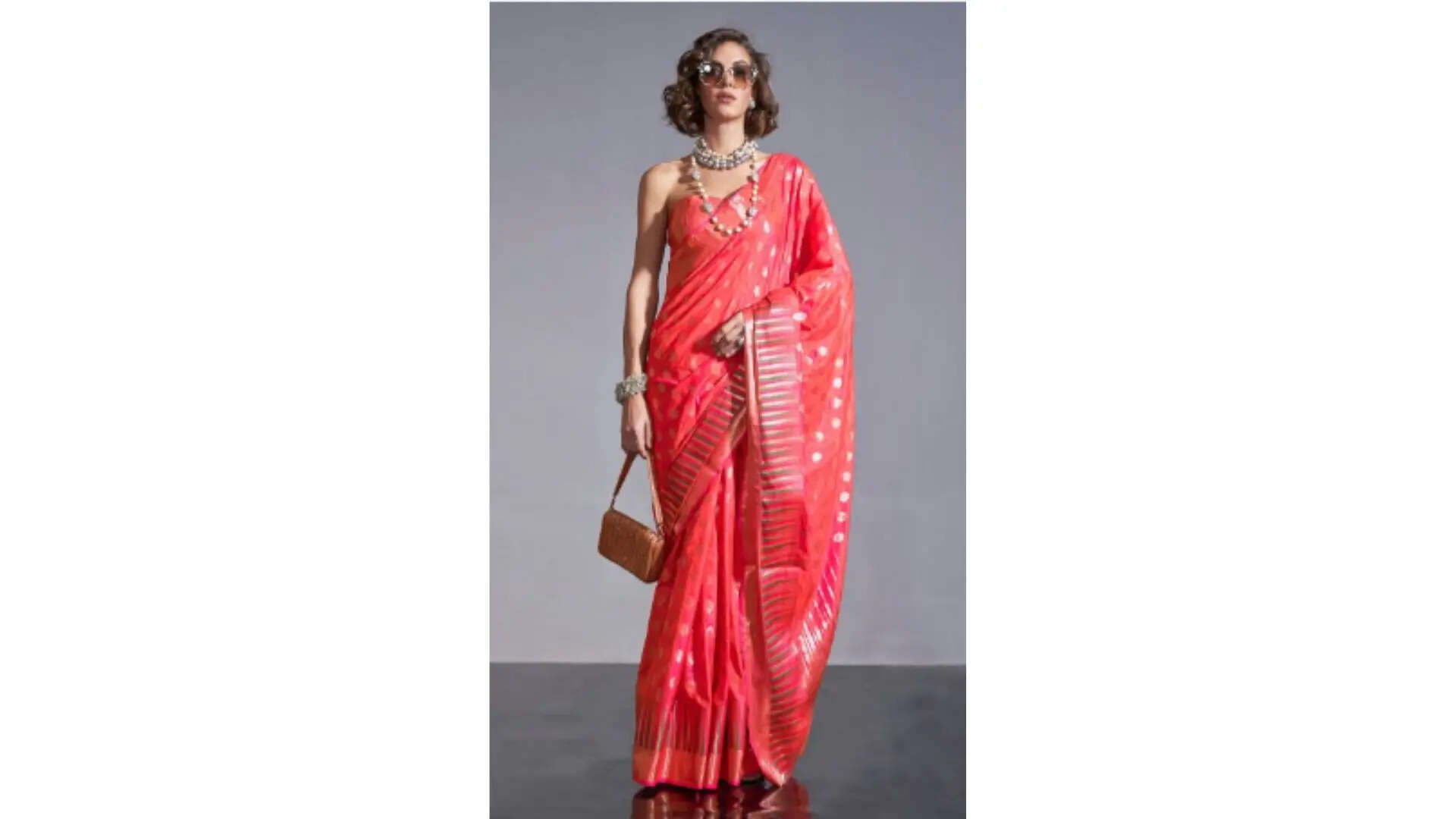 Elora Ethnic Motifs Zari Banarasi Saree