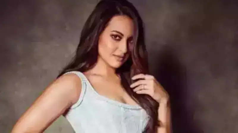 Actress Sonakshi Sinha has received a foreign tax credit dispute for Rs 29 lakh.