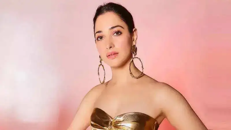 Tamannaah Bhatia gets candid about feeling uncomfortable watching sex scenes with family, "I would start fidgeting..."