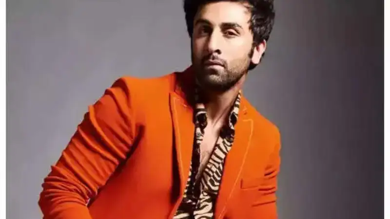 Birthday boy Ranbir Kapoor’s exclusive interview with Mirchi!