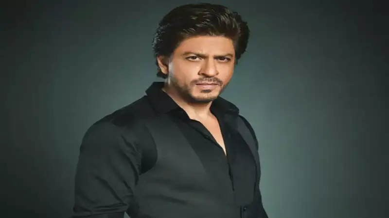 Shah Rukh Khan undergoes surgery in the US following accident