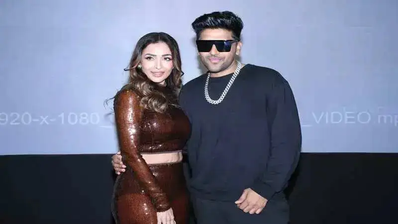 Malaika Arora and Guru Randhawa starrer ‘Tera Ki Khayal’ song out now!