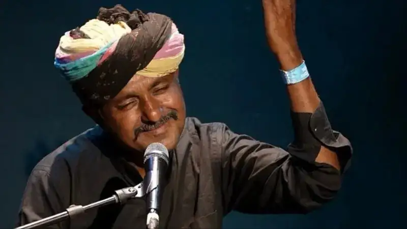 Singer Mangey Khan passes away at the age of 49