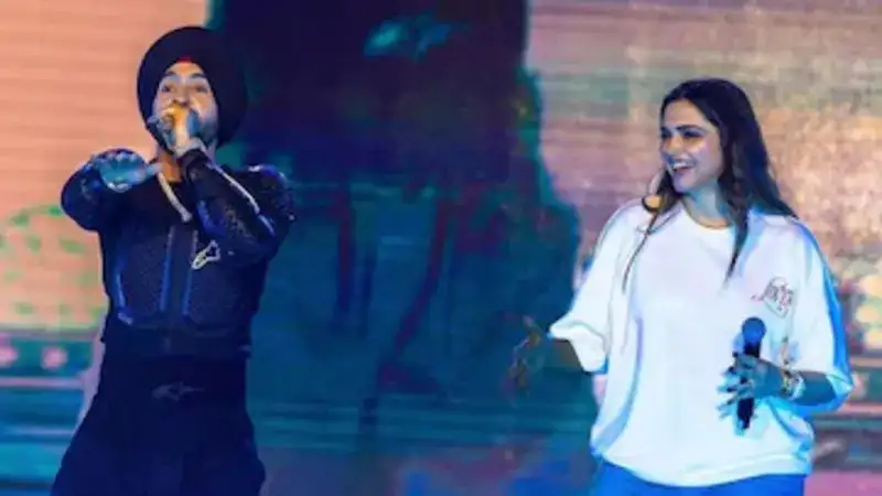 Diljit Dosanjh and Deepika Padukone grooving to 'Lover' is what you have to see right now! Here's the viral video