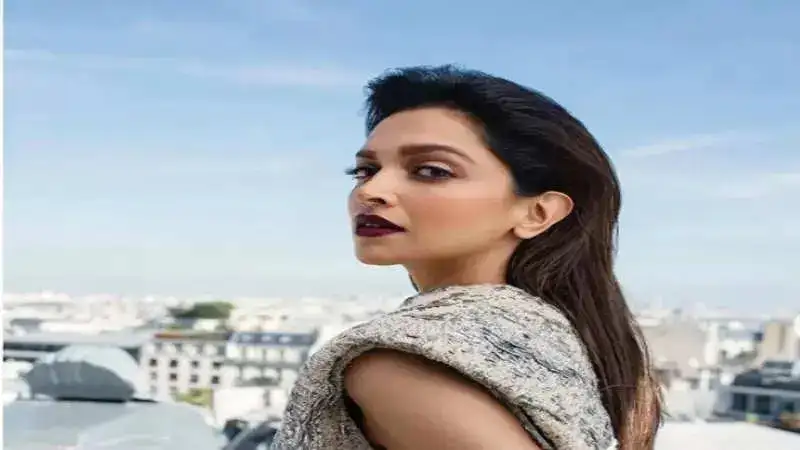 Deepika Padukone hinted at dance preparations for ‘Fighter’ with this funny video?