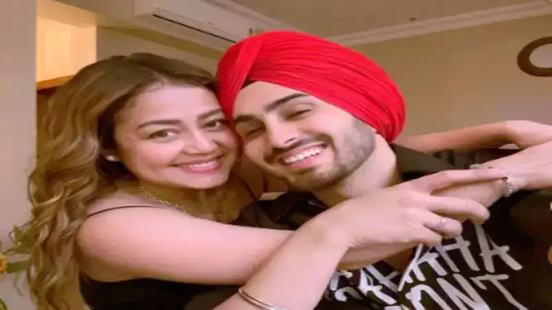 Neha Kakkar calls husband Rohanpreet Singh ‘the cutest boy’ and throws a 90s style party for his birthday