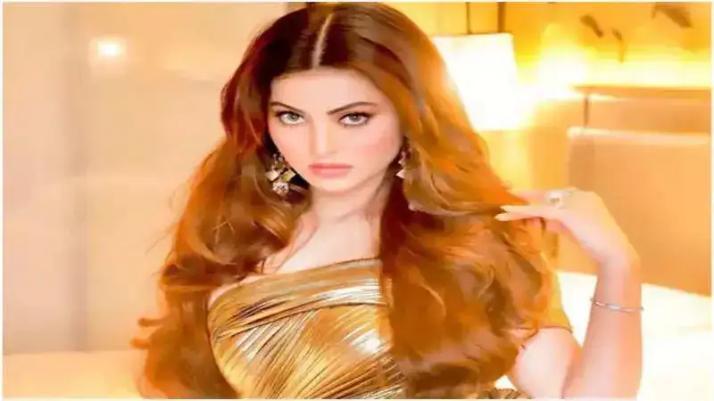 Urvashi Rautela sends legal notice to journalist, alleges defamation