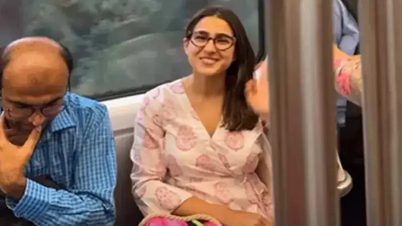 Sara Ali Khan posts pic from Mumbai Metro, tags Aditya Roy Kapur and Anurag Basu