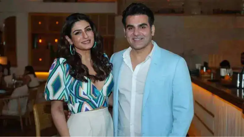 Arbaaz Khan and Raveena Tandon spotted shooting their upcoming project, 'Patna Shukla'