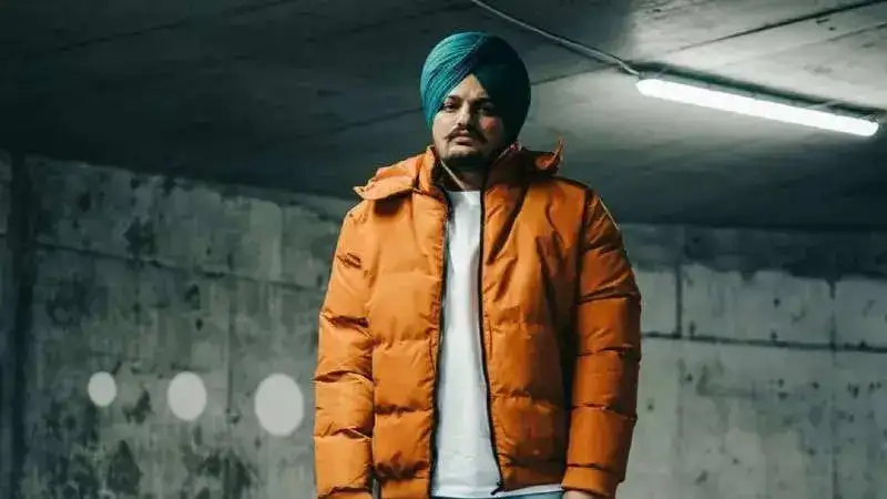 Late singer Sidhu Moosewala's top 5 songs that you must not miss!