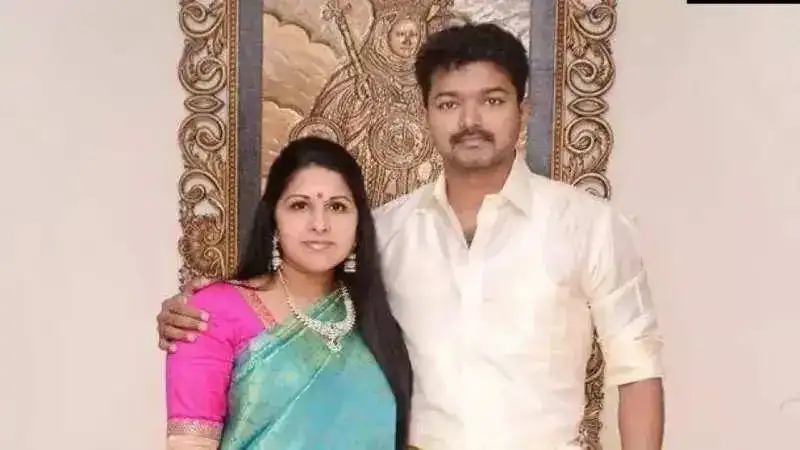 Thalapathy Vijay headed for divorce with wife Sangeetha? Here's the truth