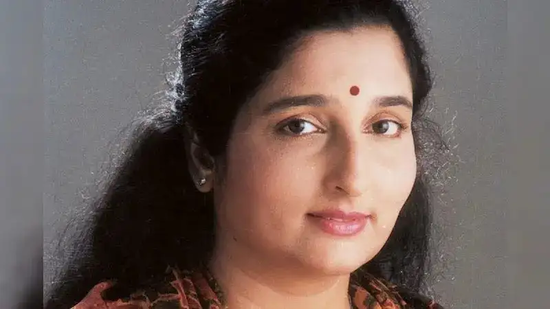 Relive Bollywood’s golden era with Anuradha Paudwal’s romantic songs – Only on Gaana!