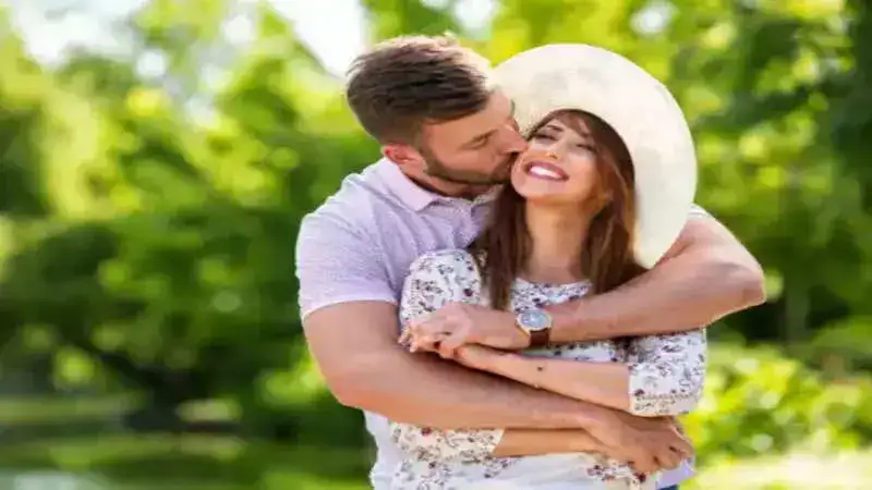 Here are six important steps to deepen the connection with your romantic partners