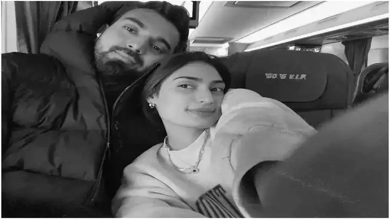 KL Rahul and Athiya Shetty to tie the knot in January 2023; Venue and outfits finalized