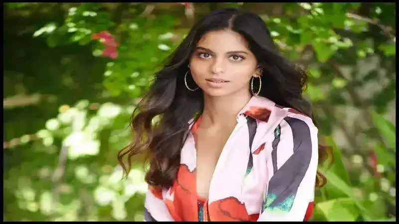 Suhana Khan is stealing the show in these new viral pics from latest photoshoot