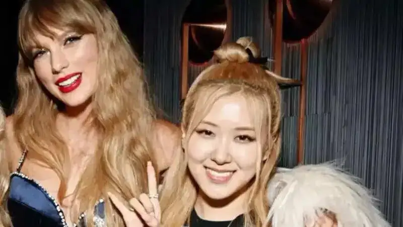 BLACKPINK's Rosé receives 'The Tortured Poets Department' with a special note from Taylor Swift