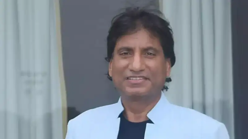 Raju Srivastava suffered a heart attack. Rushed to AIIMS in Delhi!