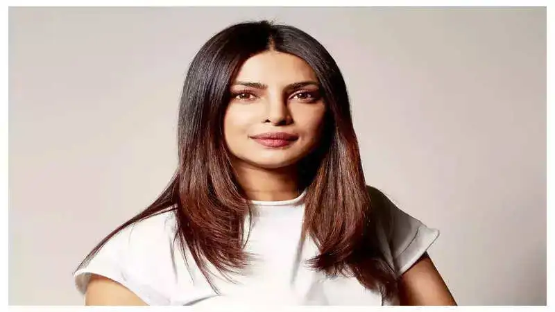 Priyanka Chopra is all set for Christmas with family in LA