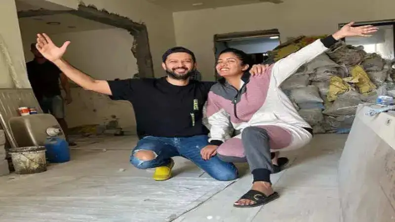 Ishita Dutta and Vatsal Sheth ring in the new year by purchasing a new house in Mumbai