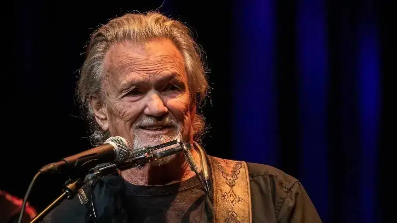 Country music icon Kris Kristofferson passes away