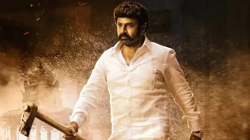 Nandamuri Balakrishna's fans go berserk in the US during Veera Simha Reddy screening, shows stopped