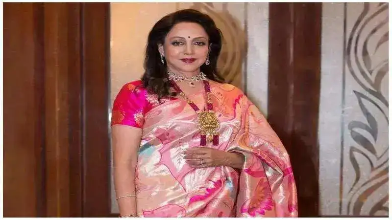 Happy Birthday Hema Malini! Here are 10 Lesser-known facts about the actress