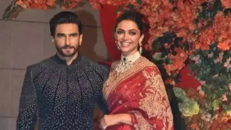 Deepika Padukone’s saree cost will sponsor your Dubai trip!