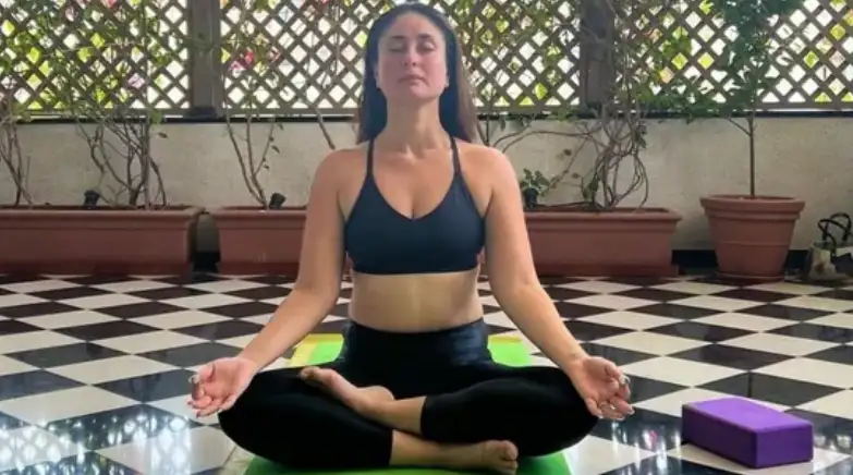 Sports bra kareena