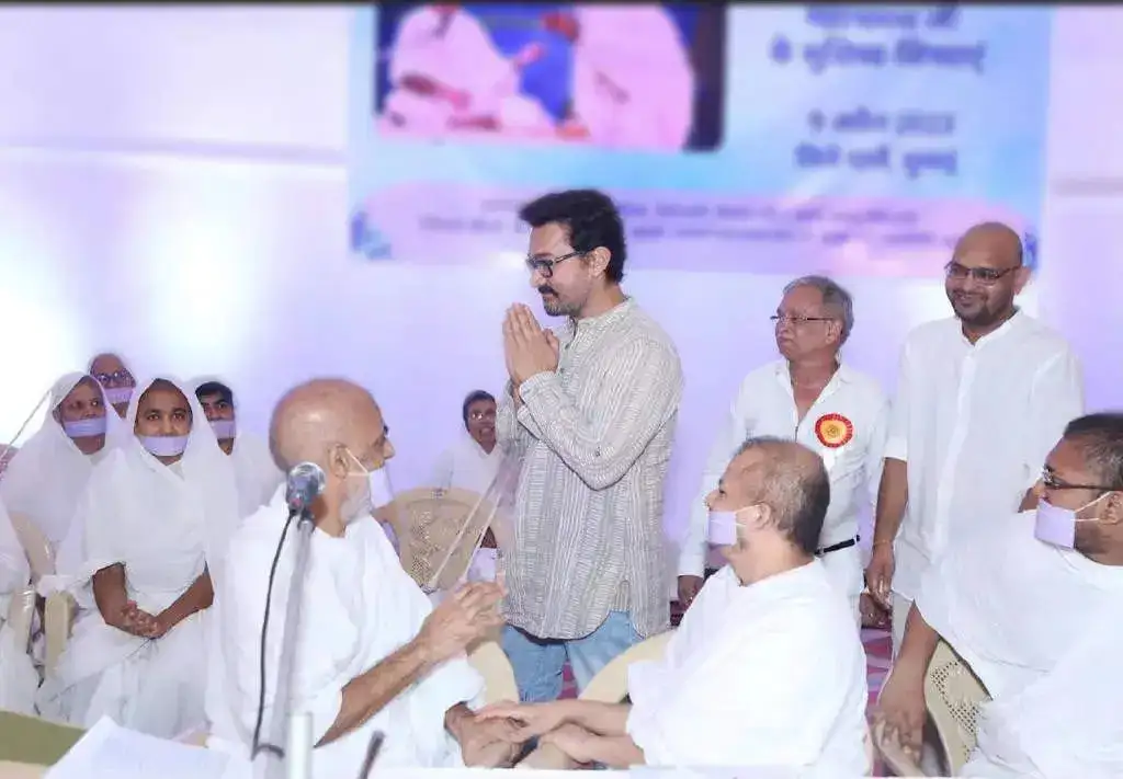 Aamir Khan Jain prayer meet