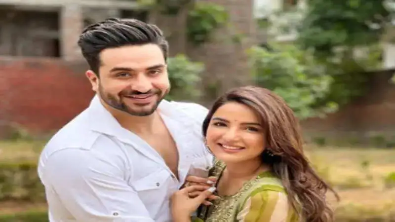 Is engagement finally on the cards for Jasmin Bhasin and Aly Goni?