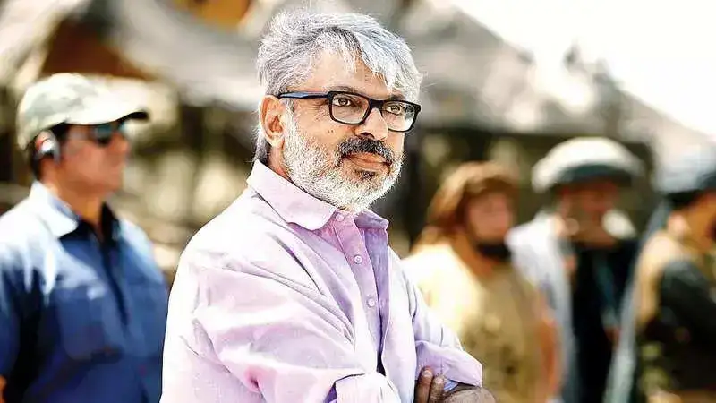 Sanjay Leela Bhansali has ordered the re-shoot of few scenes of ‘Heeramandi’; release date delayed