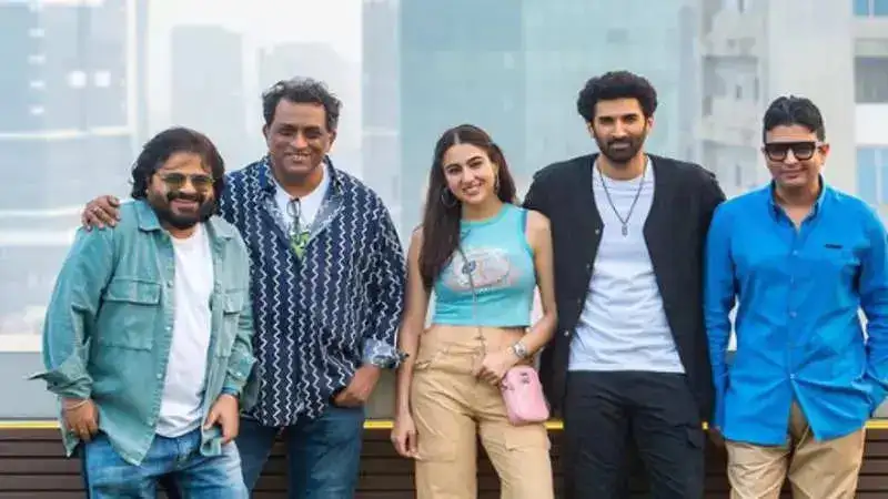 Sara Ali Khan and Aditya Roy Kapur team up for Anurag Basu’s next, ‘Metro In Dino’