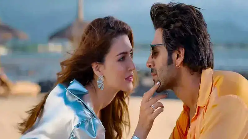 Munda Sona Hoon Main: New song from 'Shehzada' has Kartik Aaryan and Kriti Sanon dancing to Diljit Dosanjh's voice