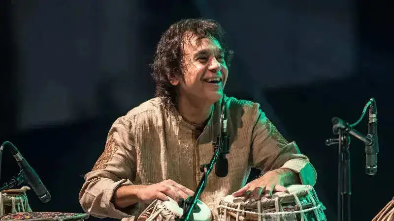 7 Lesser known facts about tabla maestro Ustad Zakir Hussain