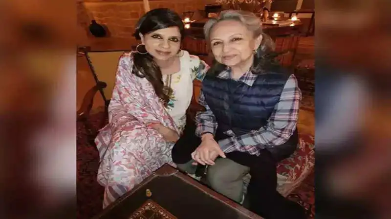 Here’s how Sharmila Tagore and Saba Ali Khan's New York trip went. Glimpses inside