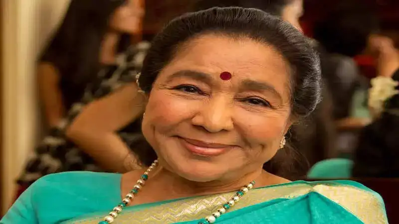 Asha Bhosle will be honoured with the prestigious Lata Deenanath Mangeshkar Puraskar