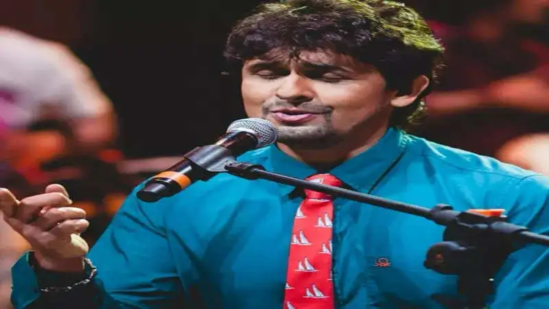 Sonu Nigam's hilarious mimicry moments you can't miss!