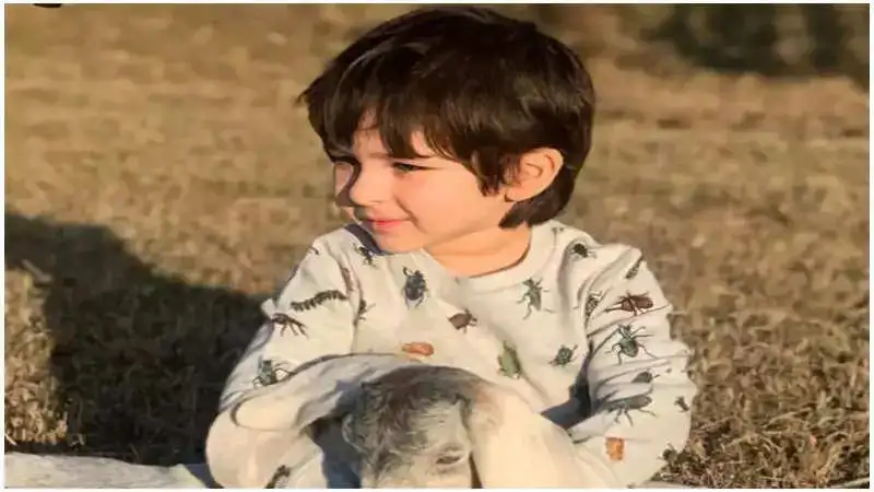 Taimur Ali Khan’s participation in a magic show at a friend’s birthday party