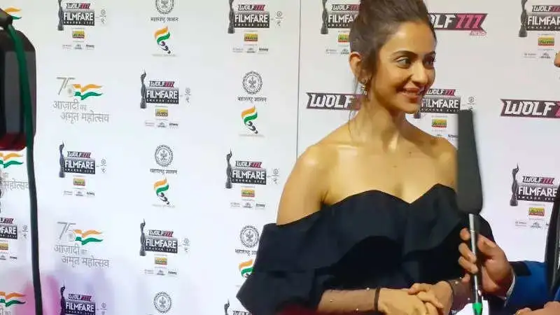 67th Wolf777 News Filmfare Awards 2022: Rakul Preet Singh entered in the most stylish Black long dress