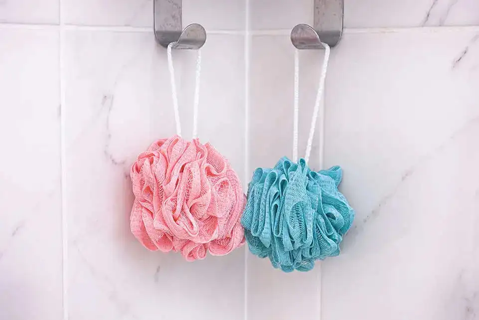 loofahs.