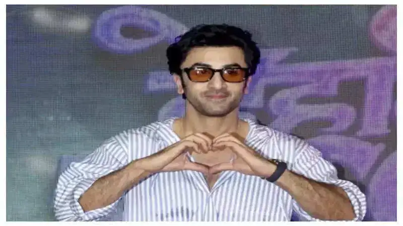 'We love Ranbir Kapoor' trends; Fans hit back after he gets 'Cancelled' on Twitter