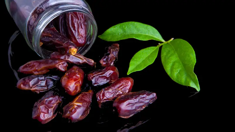 Craving a sweet, nutritious snack? Unleashing the power-packed potential of dates