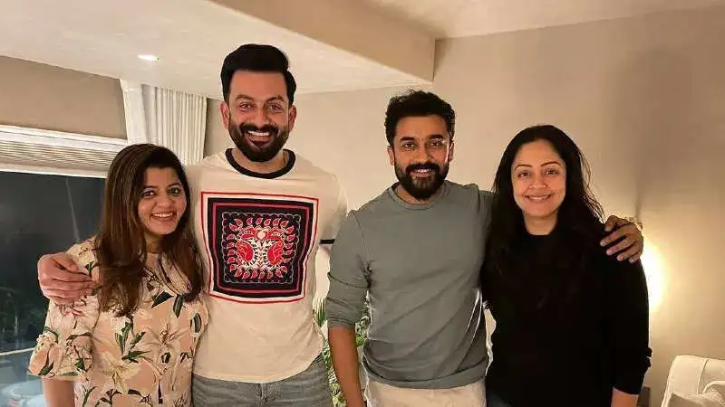 Prithviraj Sukumaran and Supriya spend a lovely evening with Suriya and Jyotika, photo goes viral