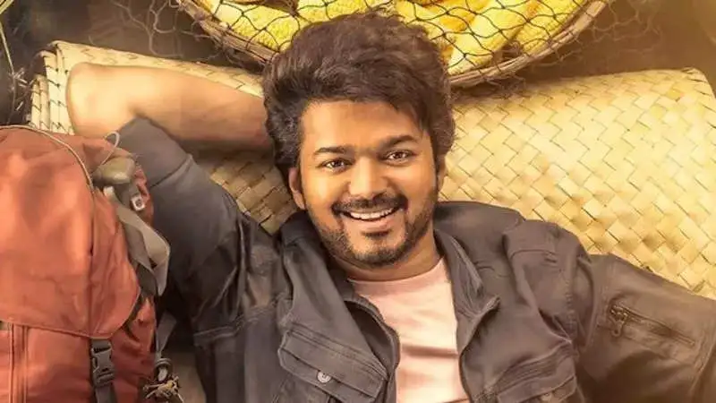 'Thalapathy Top 50' on Thalapathy's 50 - Check out Gaana's special playlist NOW