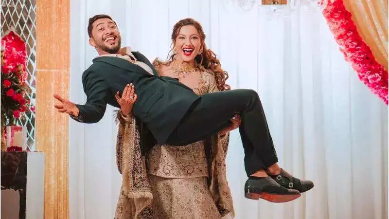 Bigg Boss 7 Winner Gauahar Khan announces first pregnancy in the cutest way