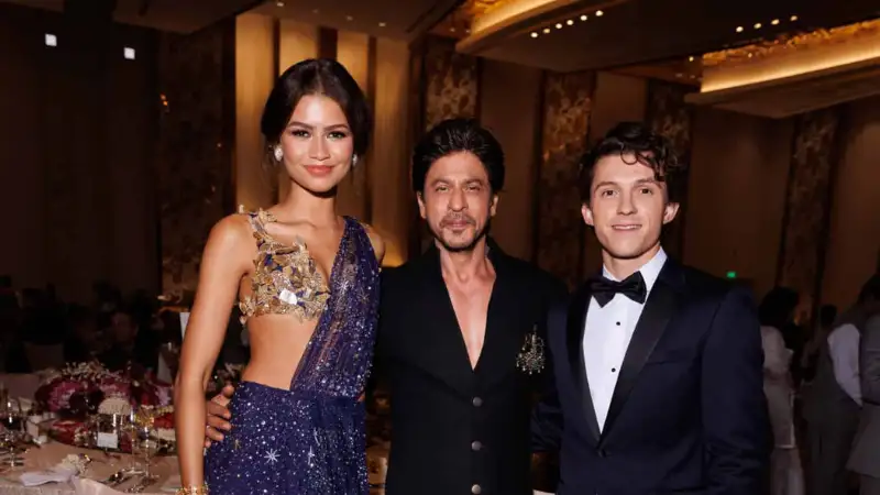 Unseen pictures of Shah Rukh Khan posing with Zendaya, Tom Holland at NMACC event goes viral. Seen yet?