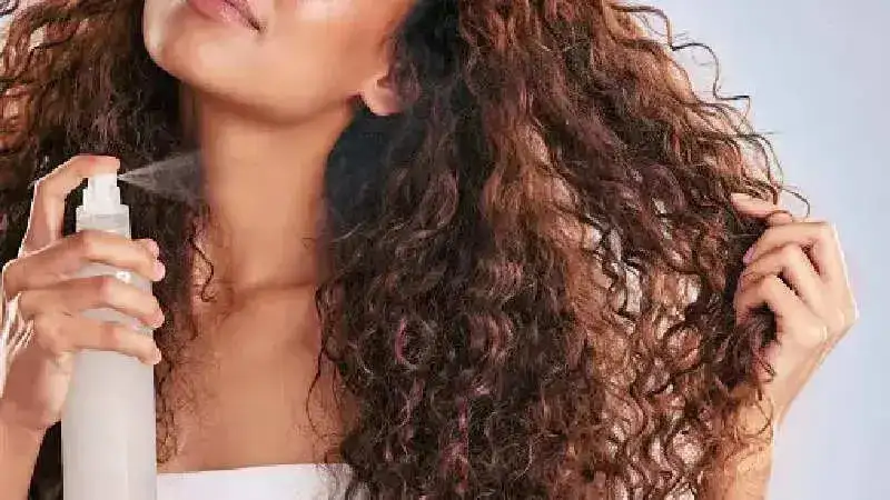 7 ways to maintain your curls during the humid weather