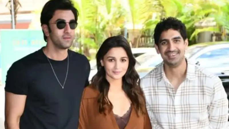 Ayan Mukerji visits new parents Ranbir Kapoor, Alia Bhatt in hospital. Pics viral