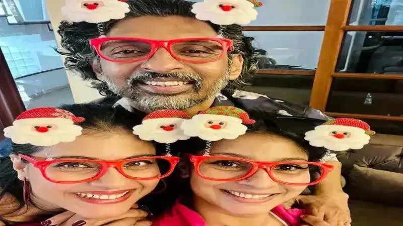 Here’s how Kajol and Tanishaa Mukerji wished their fans a Merry Christmas