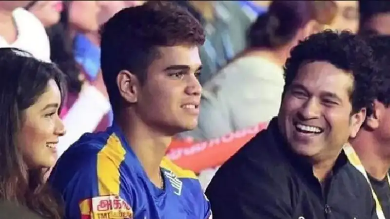 Exclusive! Does Arjun Tendulkar feel intimidated to play with dad Sachin Tendulkar? Find out!